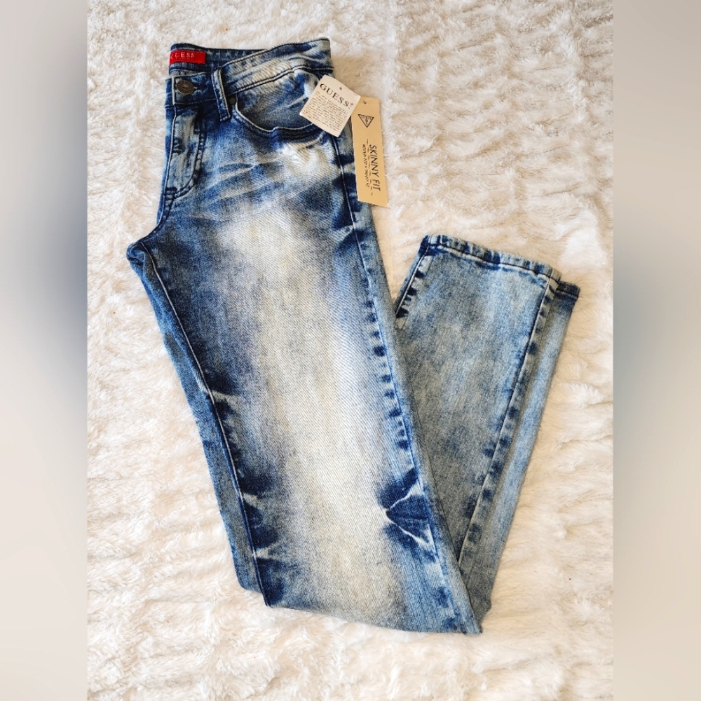 NWT Men's Guess Jeans Size 29/32